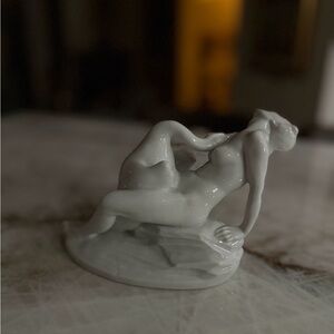 Herend - Sculpture, Leda with the swan/Art Deco female nude
